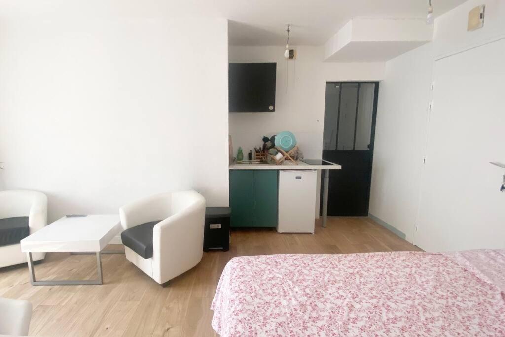 Appartement En Face De La Gare - Centre Ville Poitiers Kültér fotó